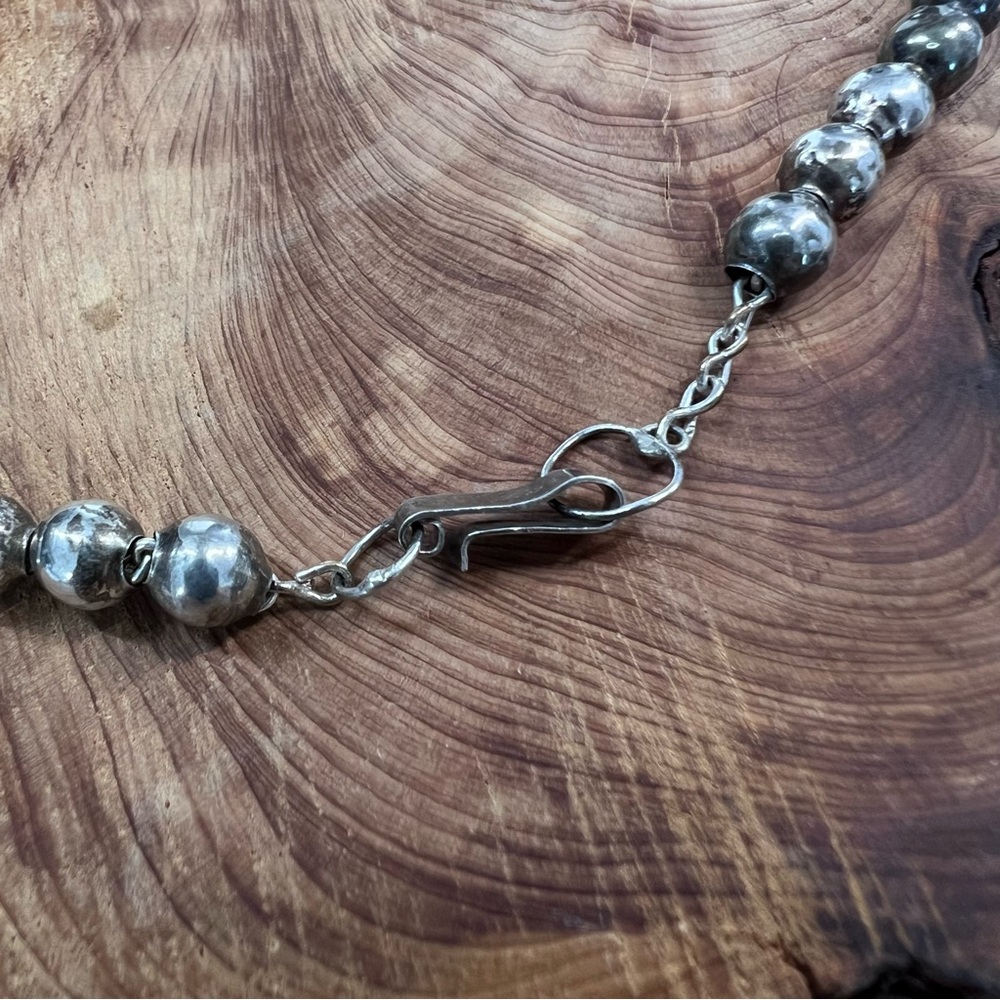 Vintage Mexico Sterling Silver Graduated Ball Bead Necklace - Picture 4 of 7